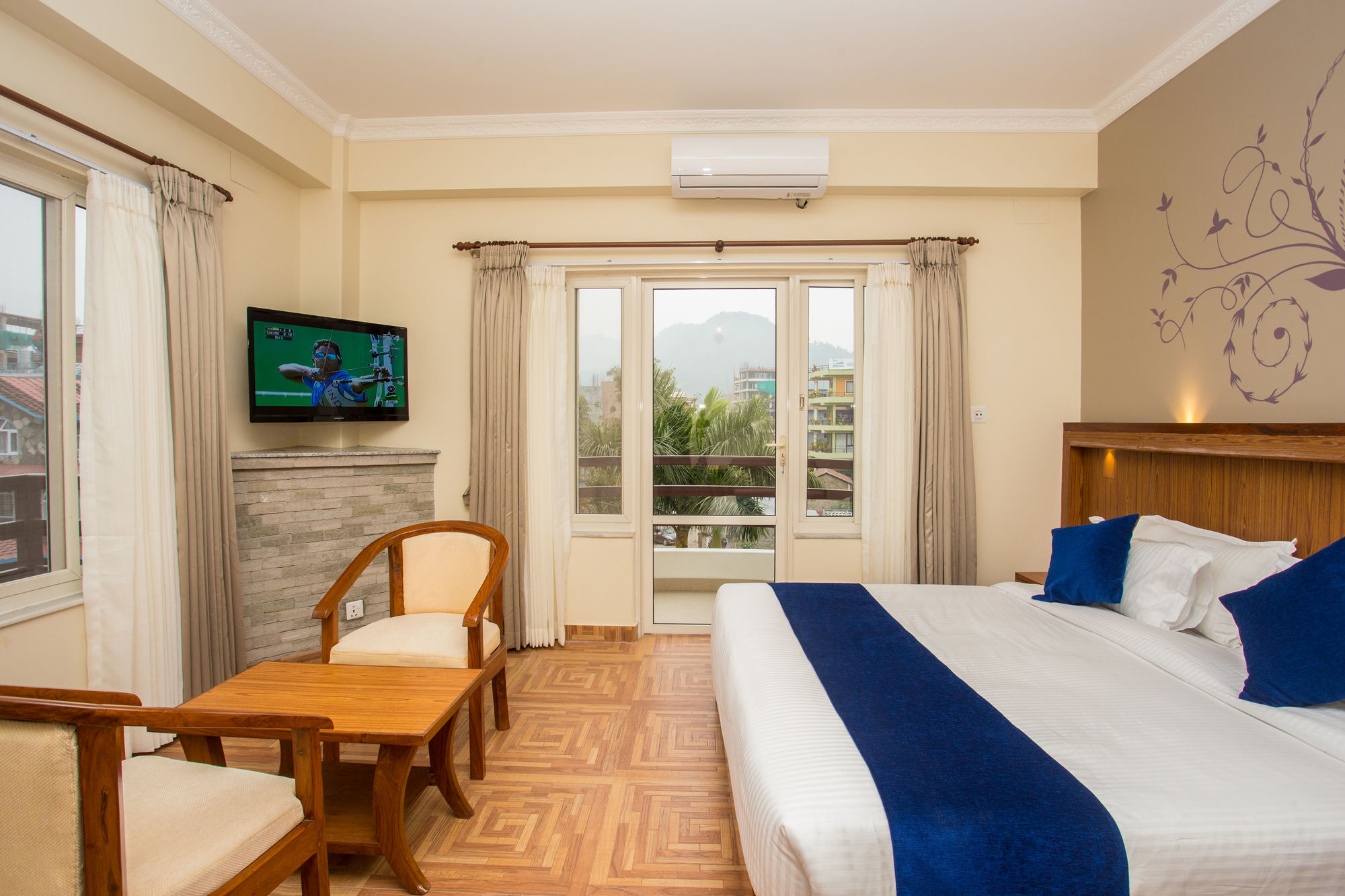 Hotel White Pearl Pokhara Exterior photo