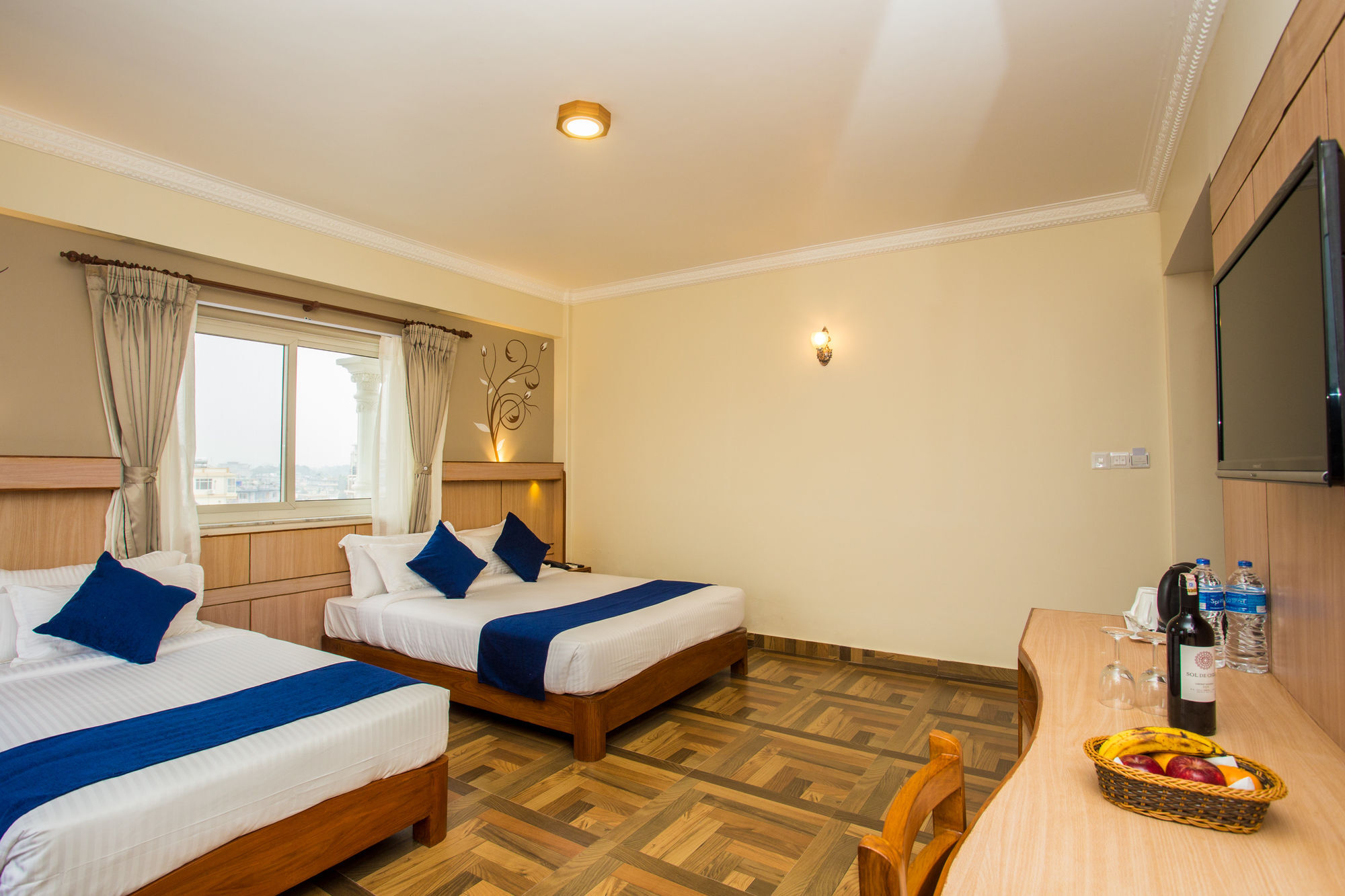 Hotel White Pearl Pokhara Exterior photo